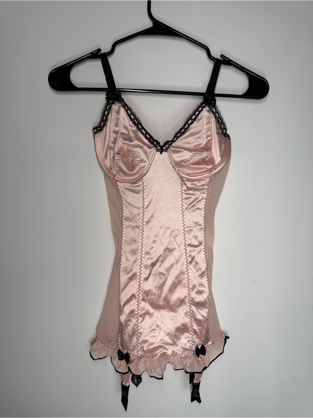 Vintage 98’ VS Satin Lace Trim Slip Dress in Blush Pink